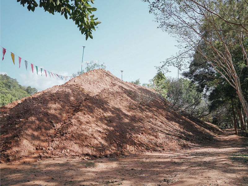 ที่เที่ยวเลย