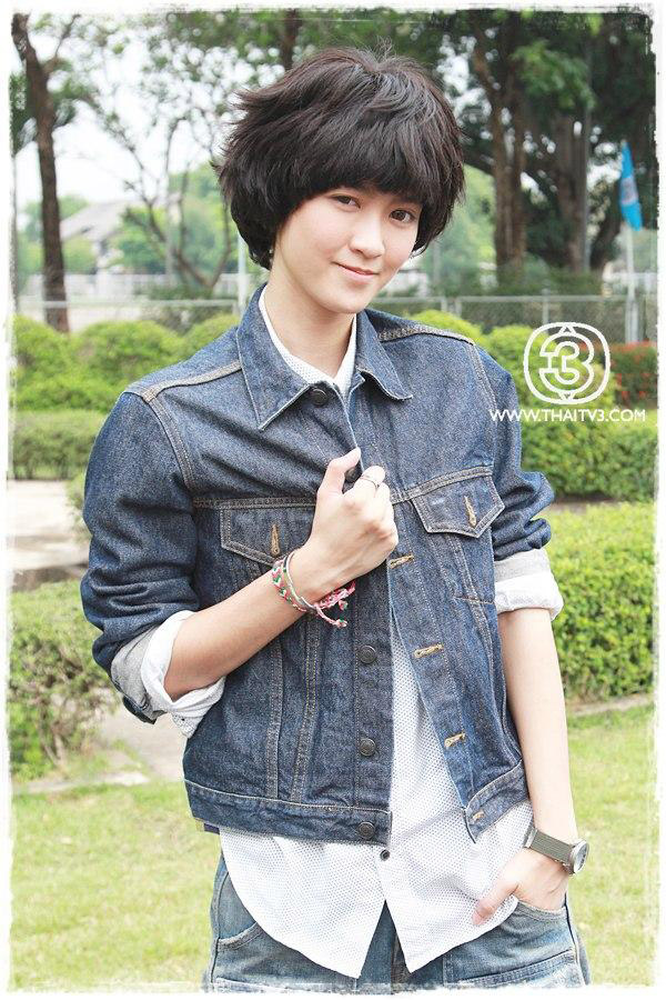 หญิงแต่งชาย