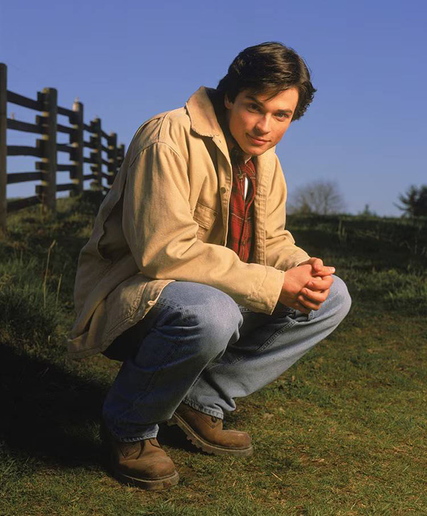 ภาพ Tom Welling รับบท Superman ในซีรีส์ Smallville