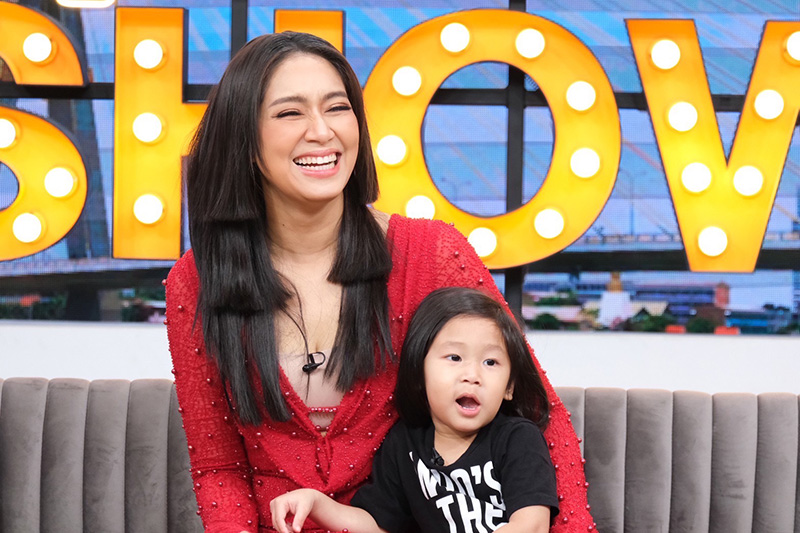 เบนซ์ พรชิตา