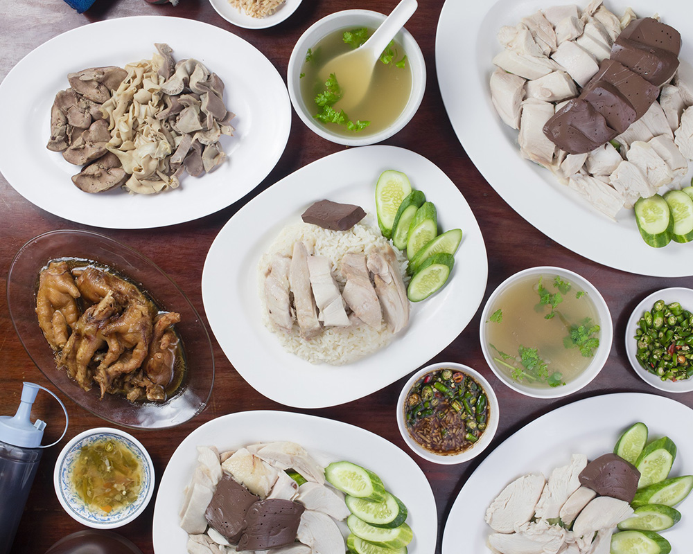 เจ๊ยี ข้าวมันไก่วัดสระเกศ ร้านอาหารแม้นศรี