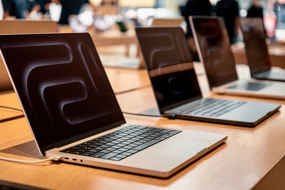 MacBook