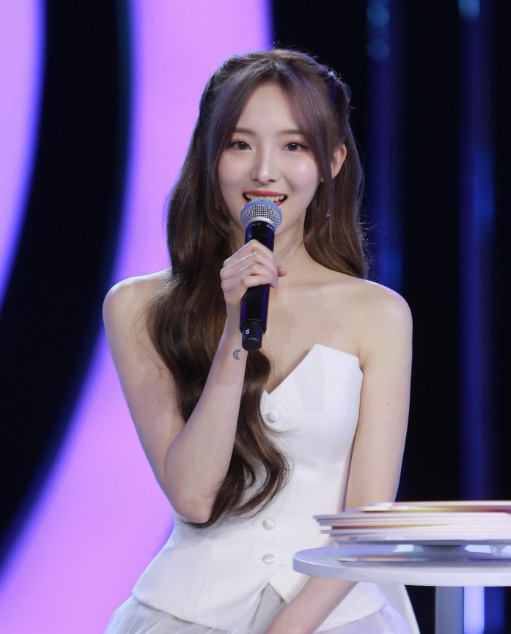 เนเน่ พรนับพัน ประวัติ