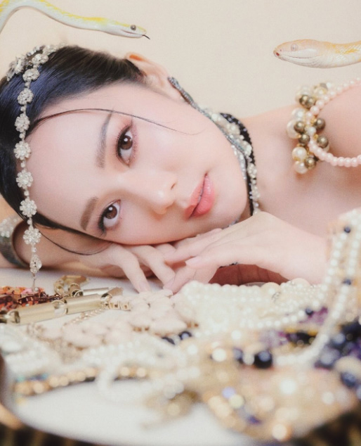 ทับทิม อัญรินทร์ นักแสดงสาวสวยหน้าคม ความสามารถรอบด้าน กับหลากเรื่องราวน่าสนใจ