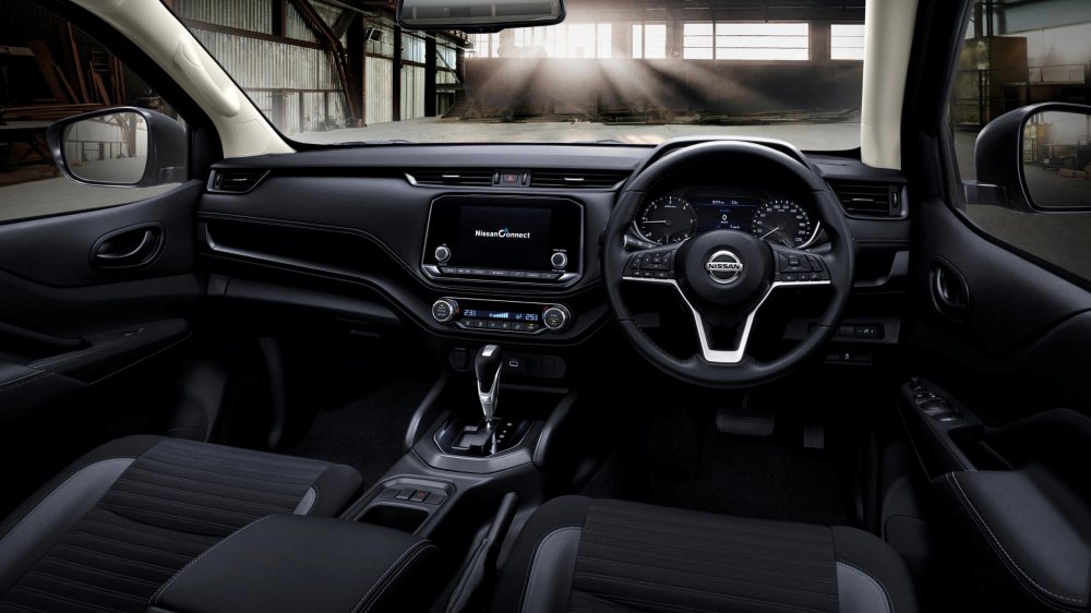 nissan navara 2024