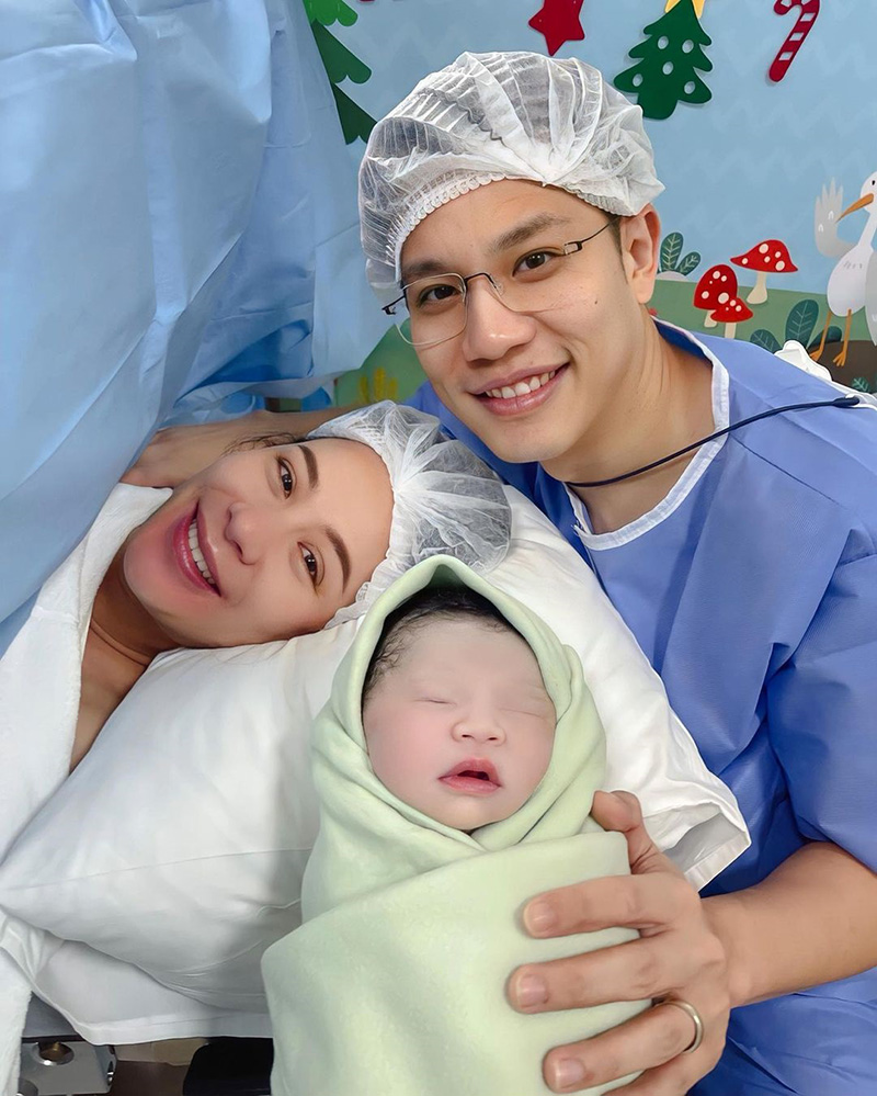 ถเมล์ คะนึงนิจ คลอดลูกคนแรกแล้ว