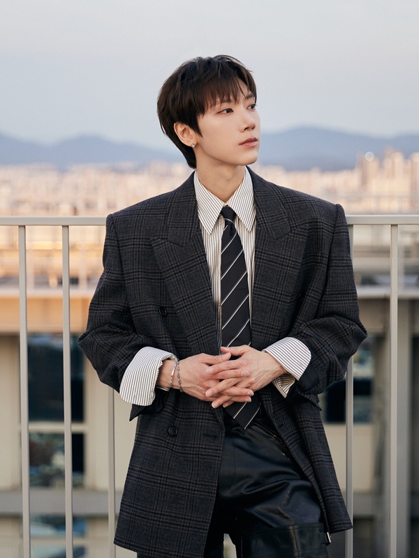 ประธานาธิบดีเกาหลีใต้ ยก ลิซ่า - เตนล์ สัญลักษณ์เชื่อม อาเซียน - เกาหลีใต้