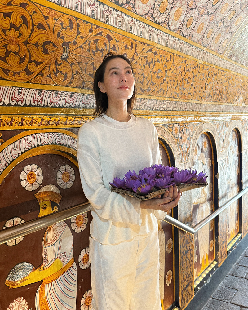 เจนี่ ร่วมทริป อ โอเล่ ส้มเช้ง ทำบุญที่ศรีลังกา