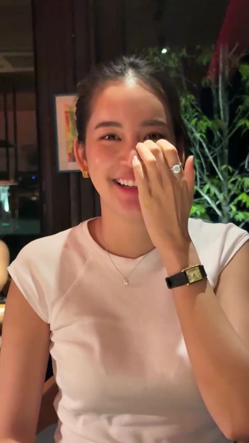 อาเล็ก ธีรเดช เซอร์ไพรส์วันเกิด โบว์ เมลดา