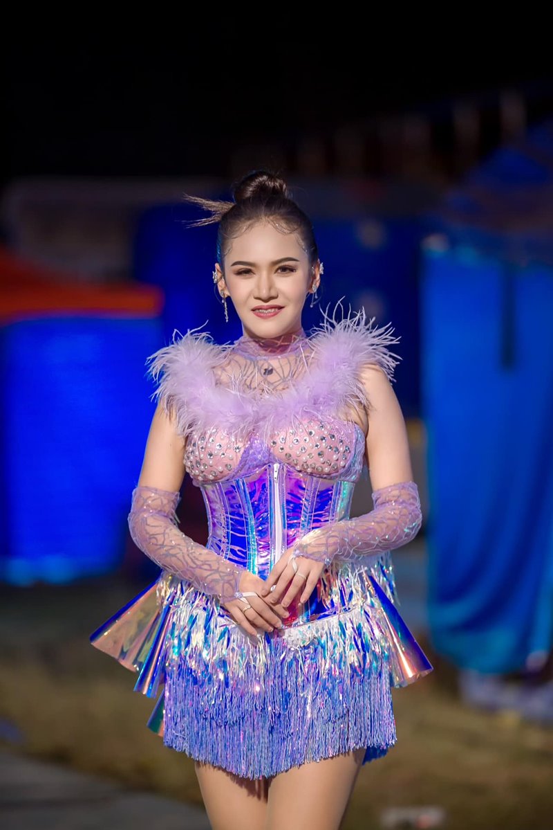 อิงดาว ดุจดาริกา