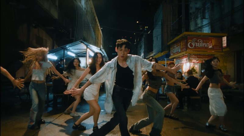 แบมแบม ปล่อย MV WONDERING เสิร์ฟจูบจริง ณิชา