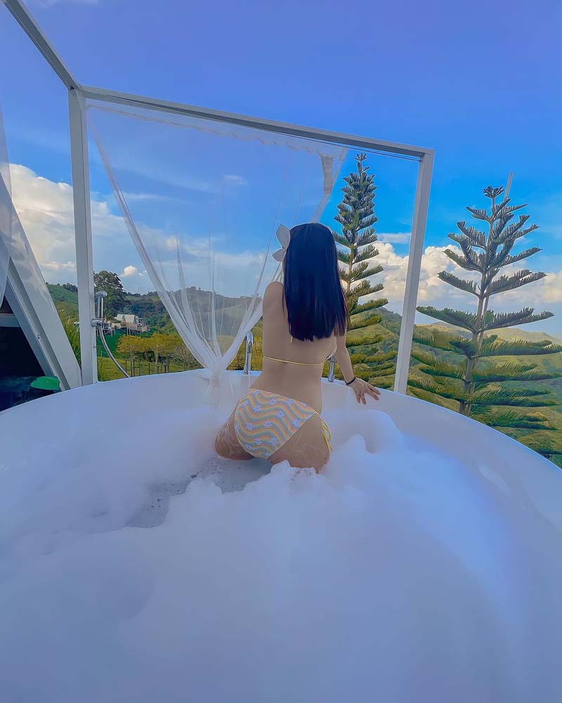 เจนนี่ ได้หมดถ้าสดชื่น ชุดว่ายน้ำ