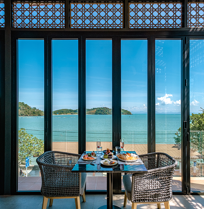 Sinae Phuket Luxury Hotel