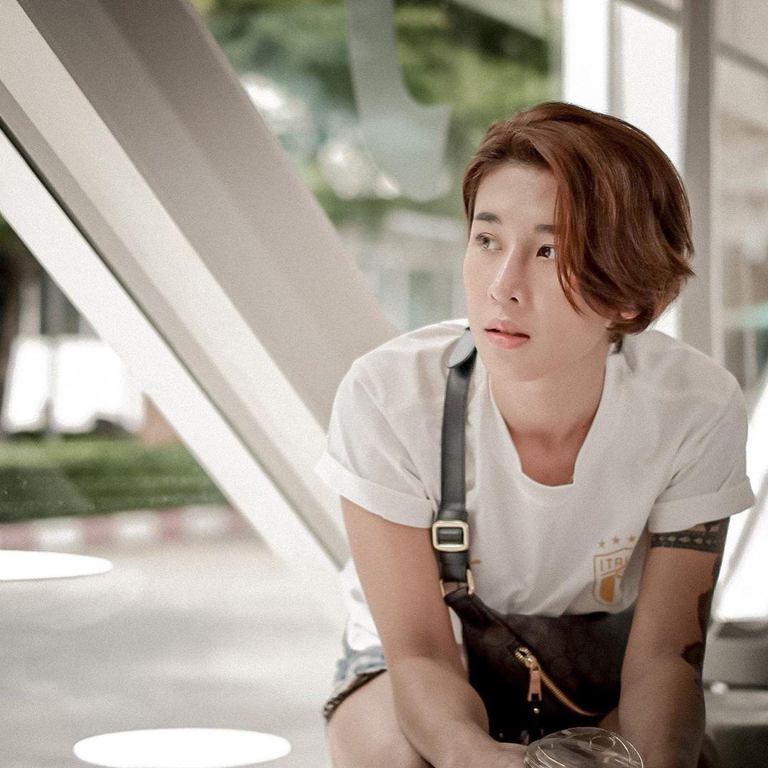 แตงกวา จิราพร