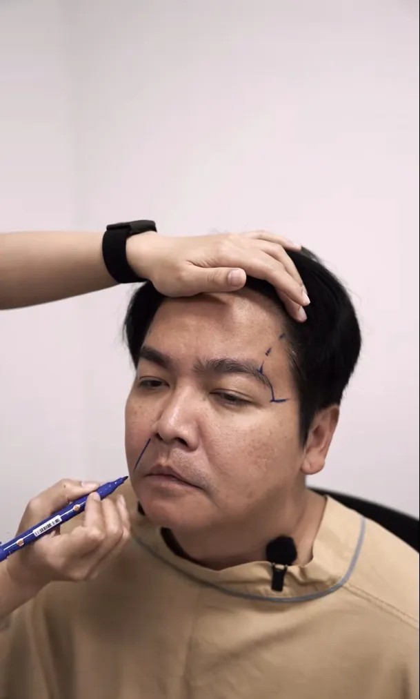 ดีเจพีเค ปิยะวัฒน์