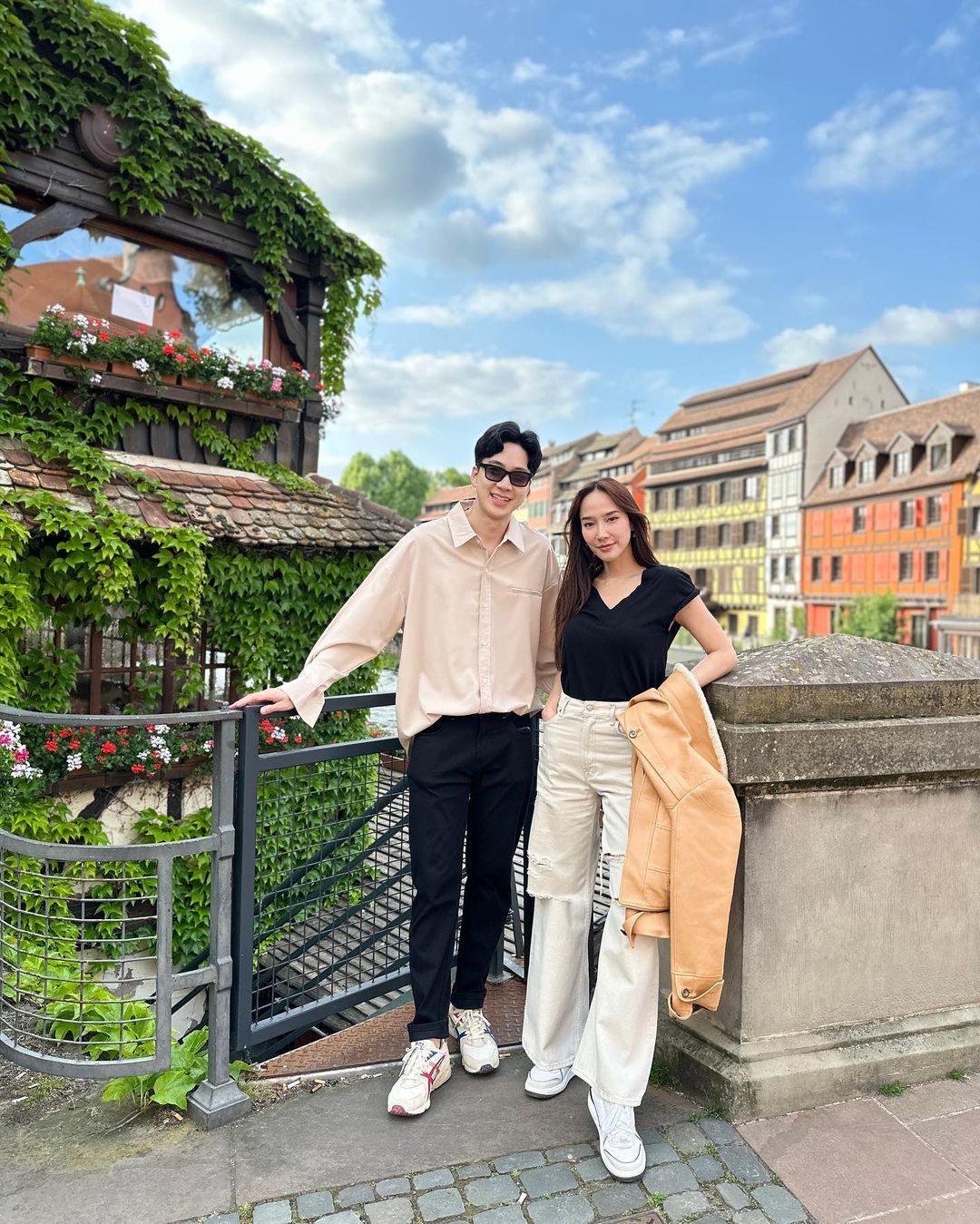  อั้ม - ไฮโซนิน 