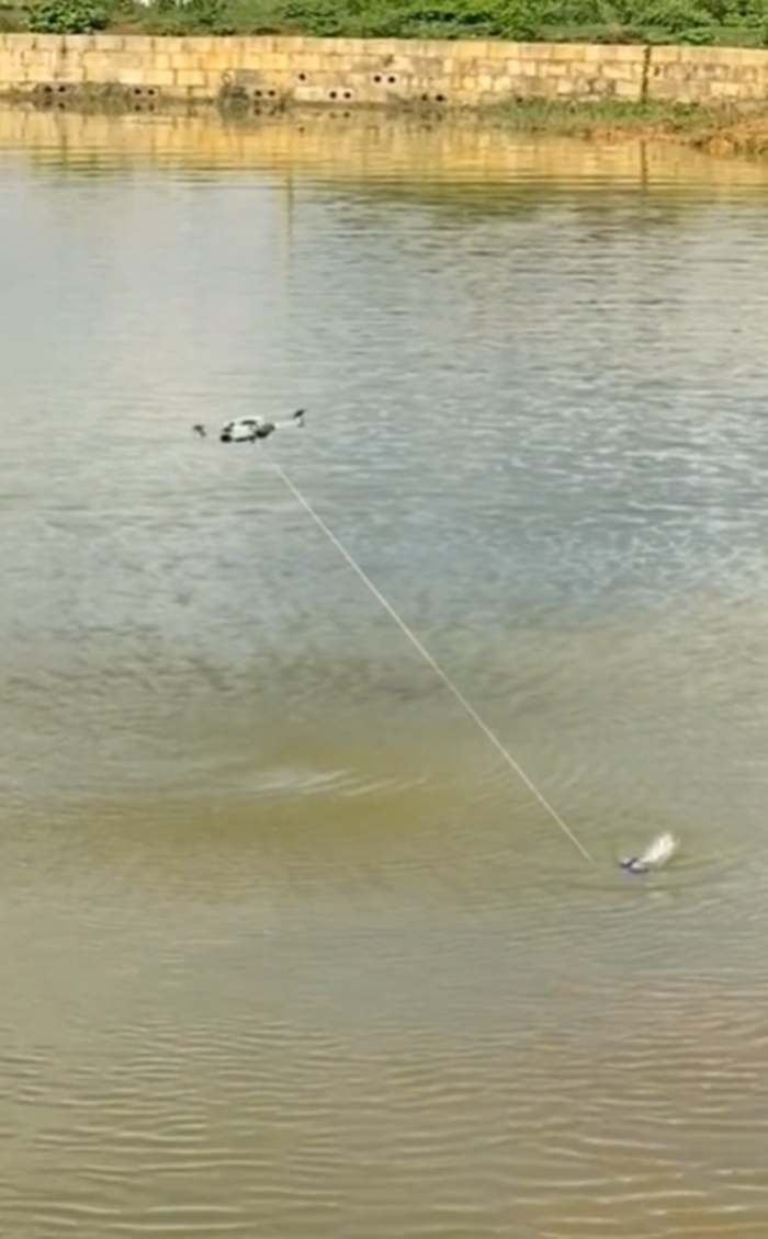 โดรนตกปลา