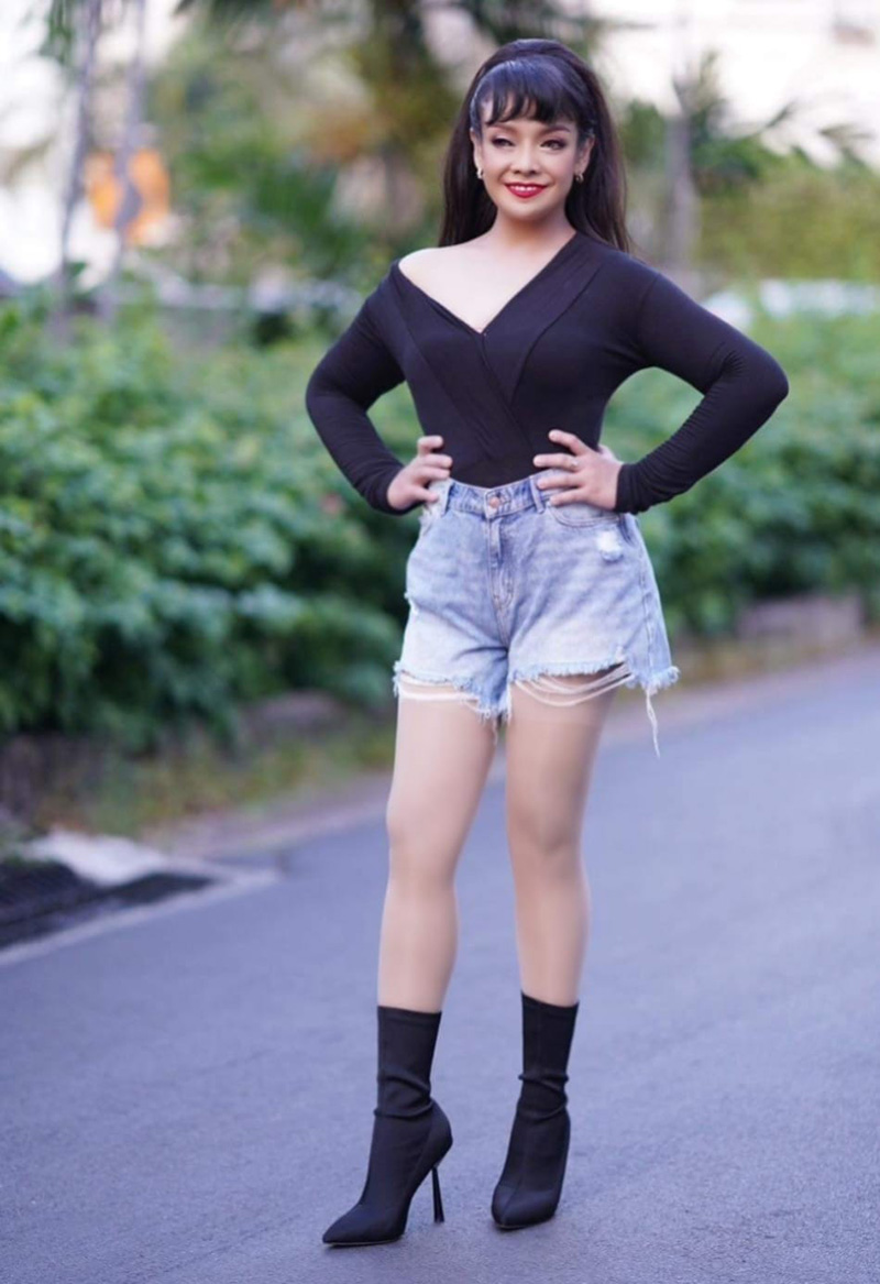 ยุ้ย ญาติเยอะ