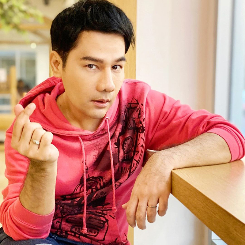 กอล์ฟ เบญจพล ศัลยกรรม