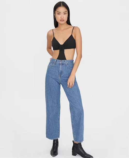 ชุดบอดี้สูท