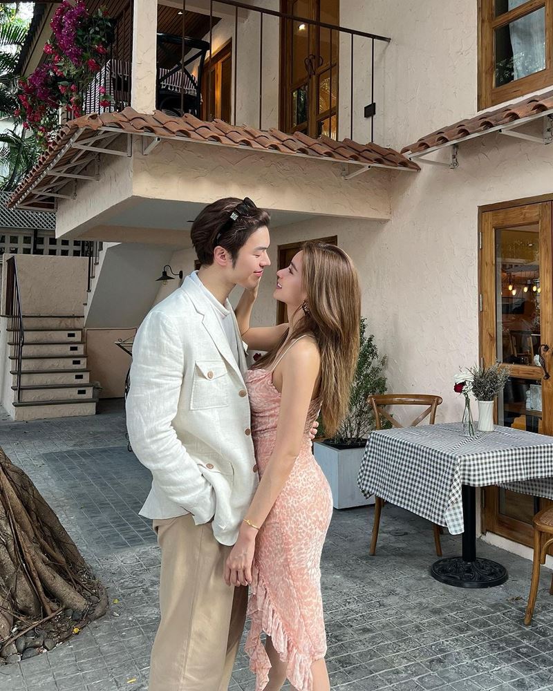 แม็กซ์ วีรคณิศร์ - วิว วรรณรท