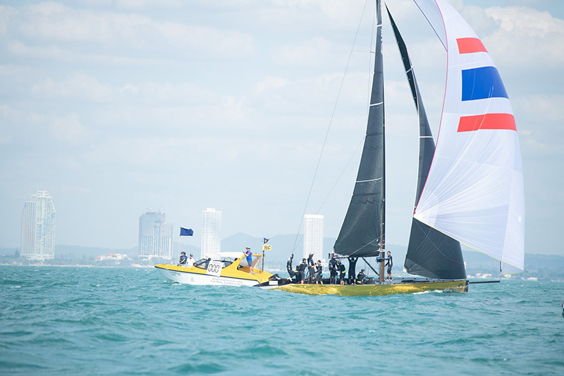 พระราชินี ทรงนำทัพเรือใบไทย คว้าเหรียญทองซีเกมส์ 2025