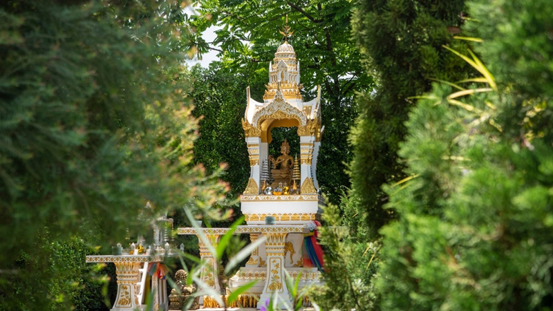 วิธีไหว้ศาลพระพรหม