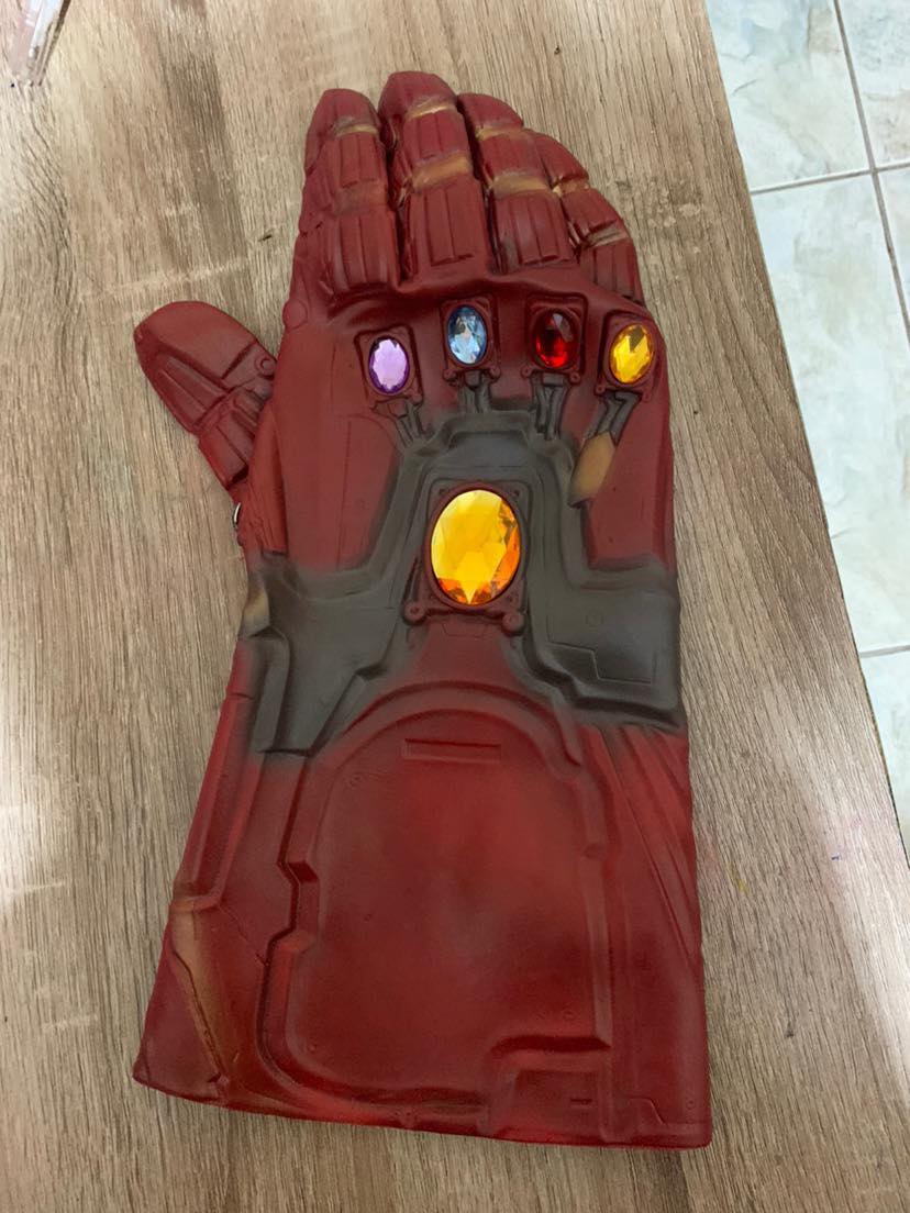 ถุงมือไอรอนแมน