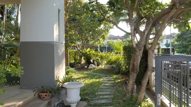 บ้าน แอนนา ทีวีพูล