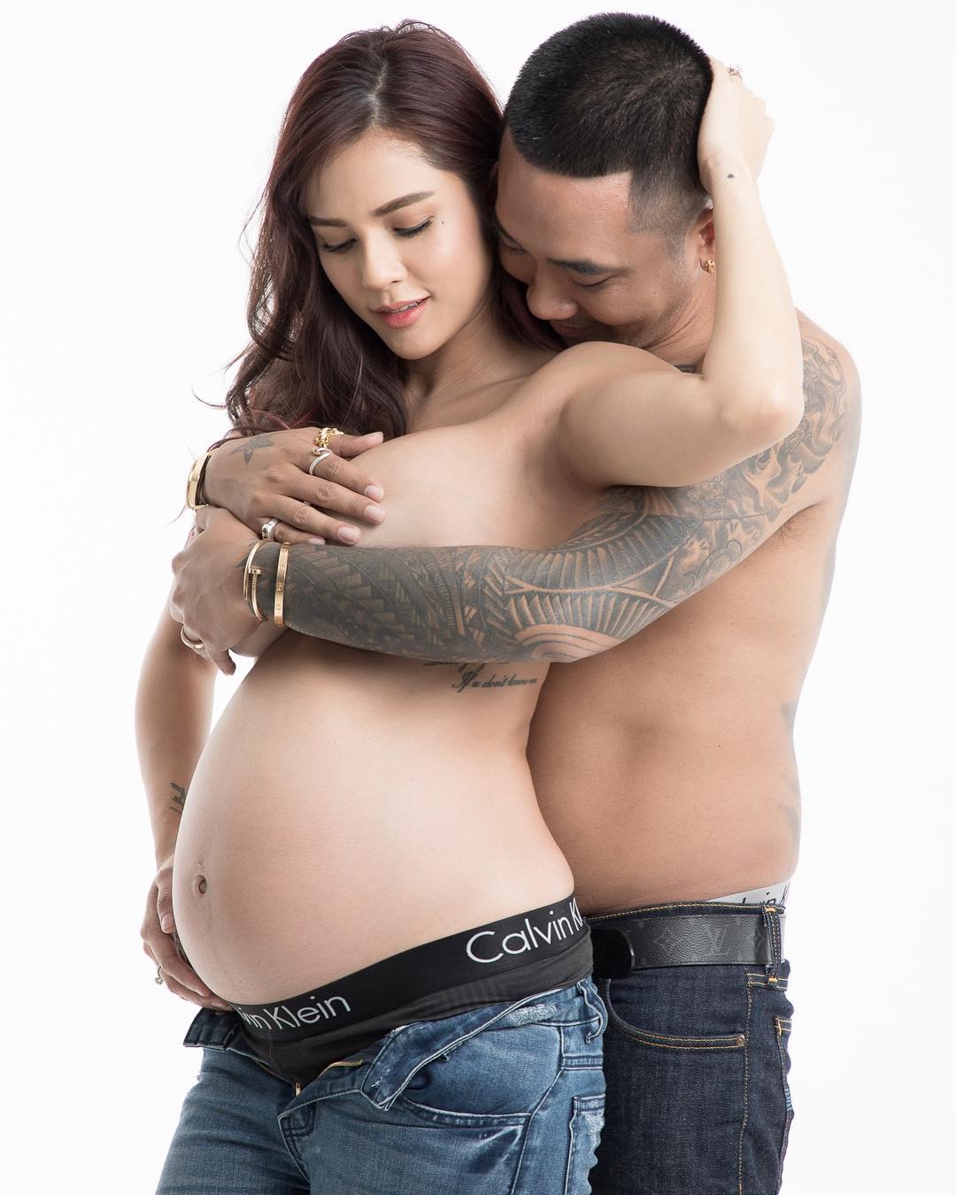 อุ้ม ลักขณา บอล กฤษณะ