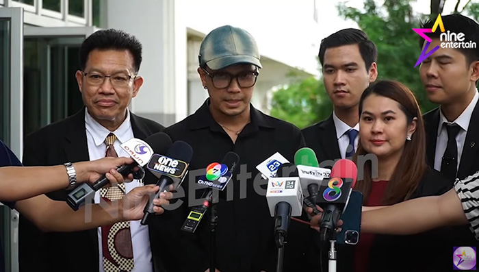 หนุ่ม กะลา จูน เพ็ญชุลี 