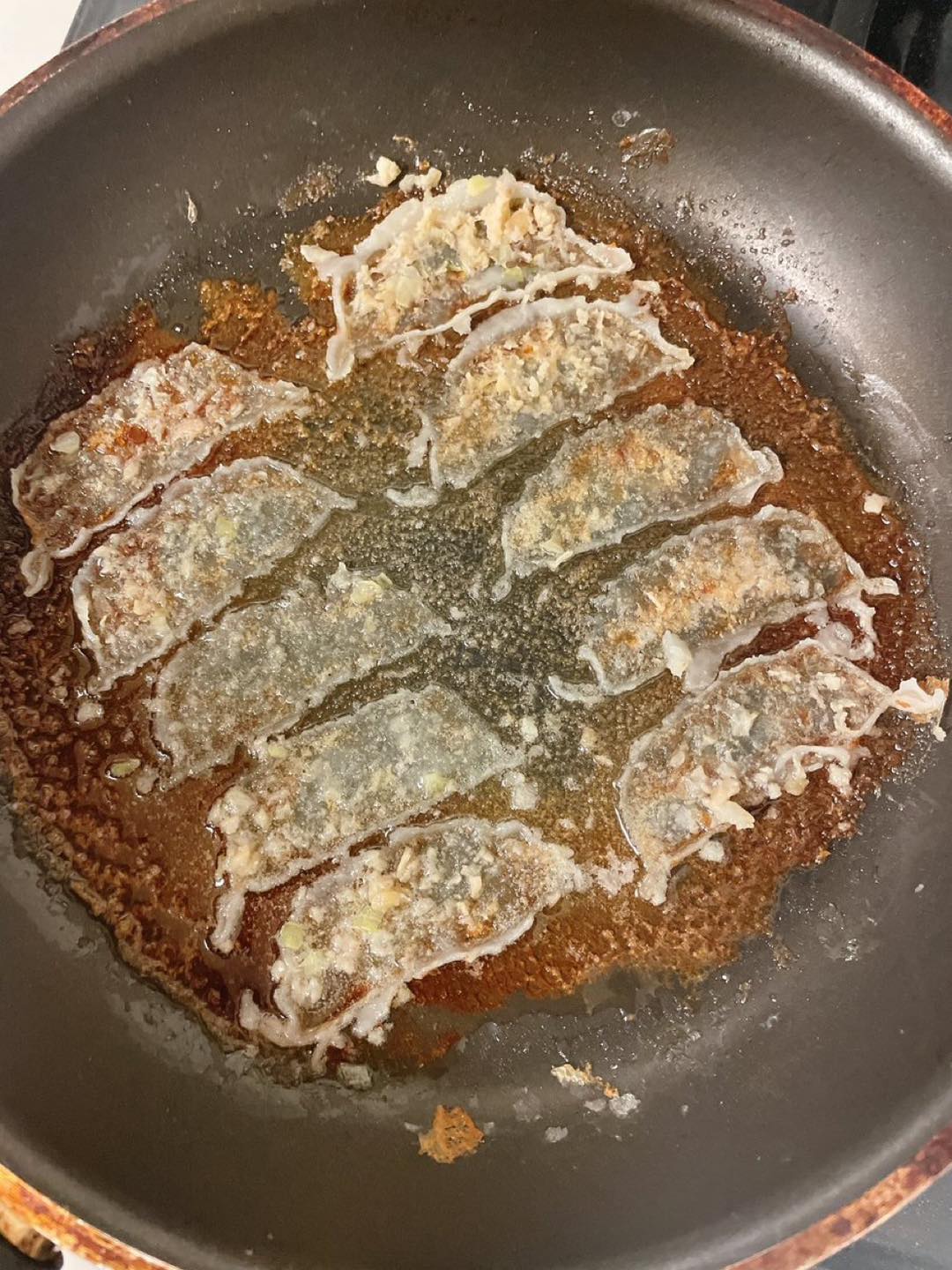 เกี๊ยวซ่าสำเร็จรูป