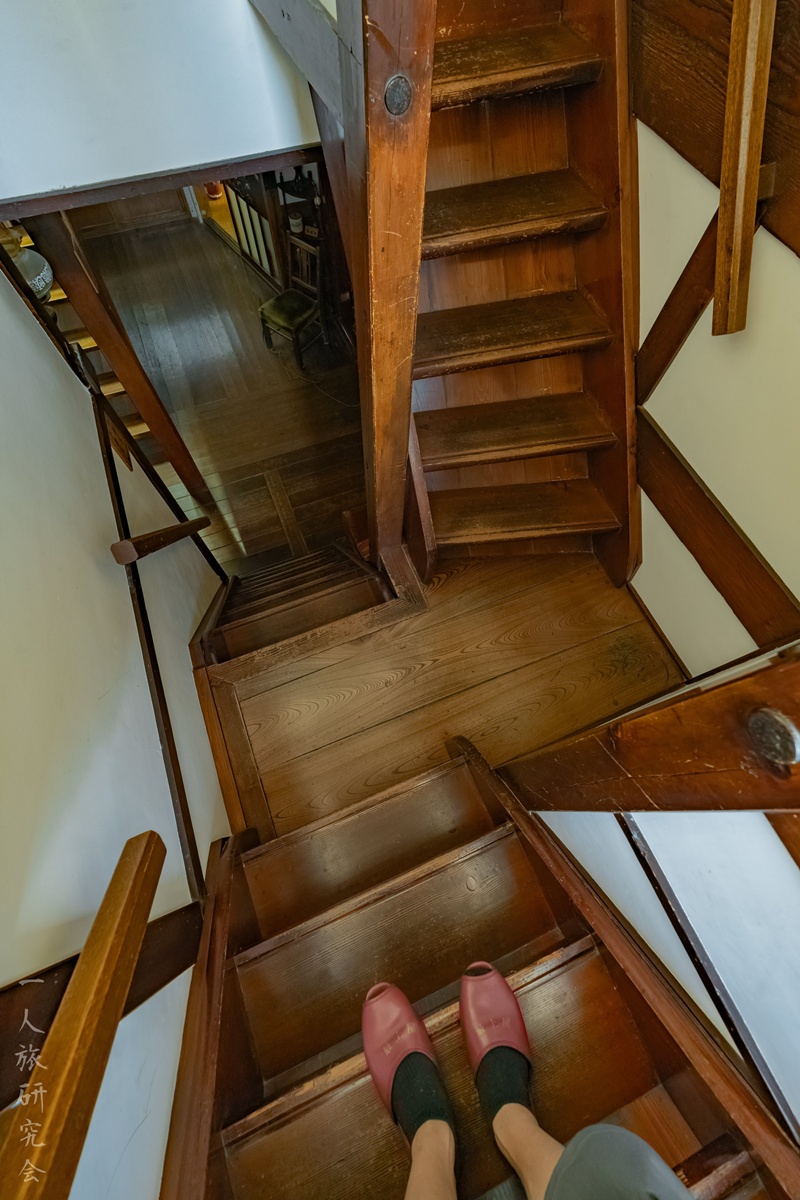 ลงบันได