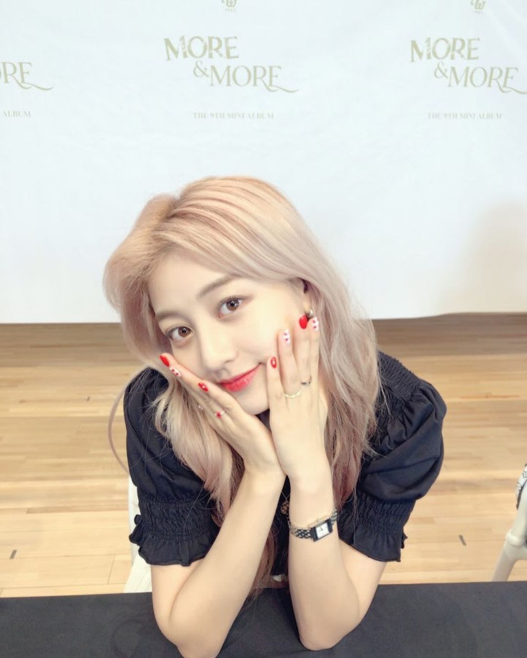 จีฮโย TWICE 