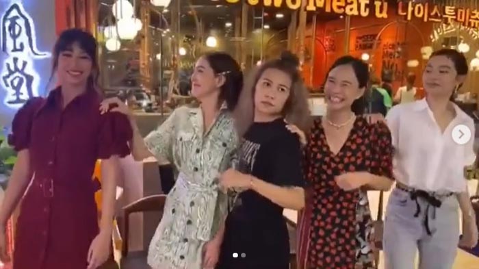 เมาคลีล่าสัตว์ แก๊งเฟอร์บี้