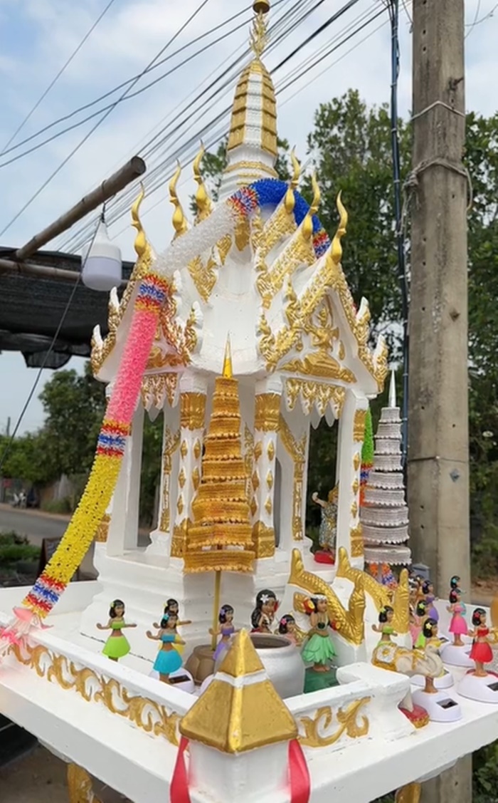 ตุ๊กตานางรำ