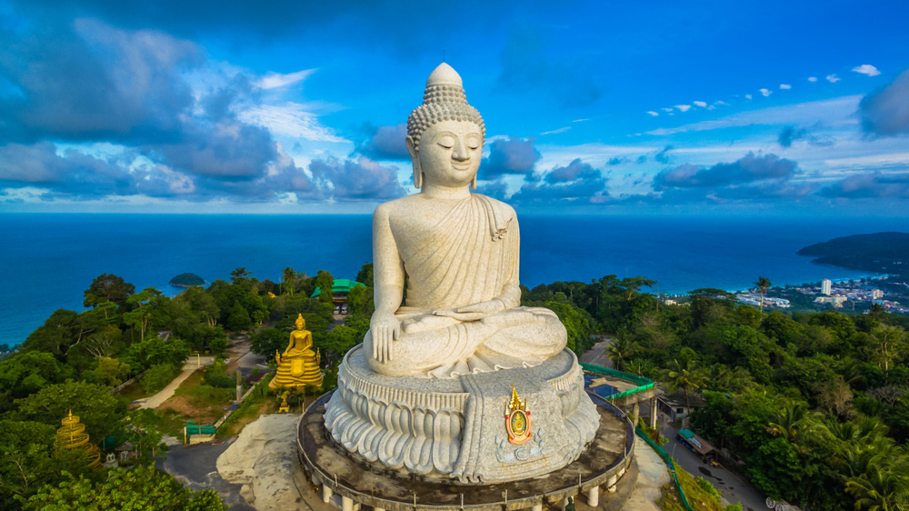 พระพุทธมิ่งมงคลเอกนาคคีรี จังหวัดภูเก็ต
