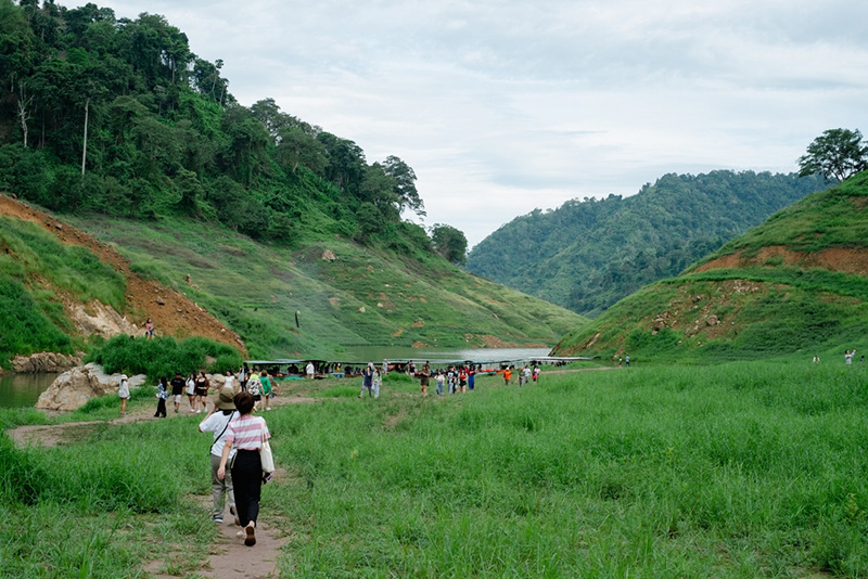 ที่เที่ยวหน้าฝน ใกล้กรุงเทพ