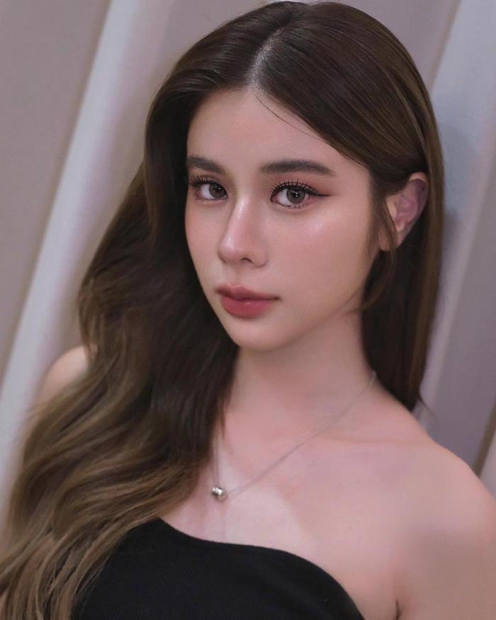 เก้า สุภัสสรา