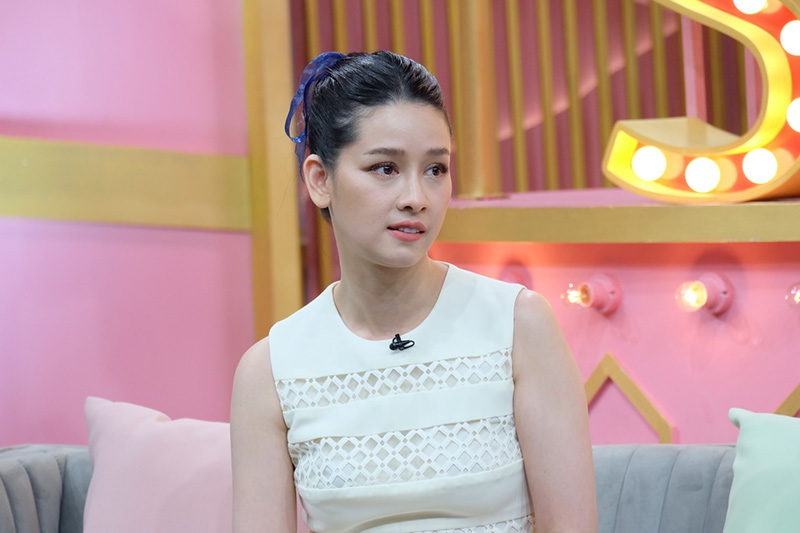 โม อมีนา