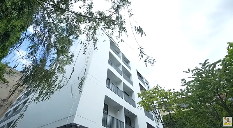 โรงแรม ดาด้า ตีท้ายครัว