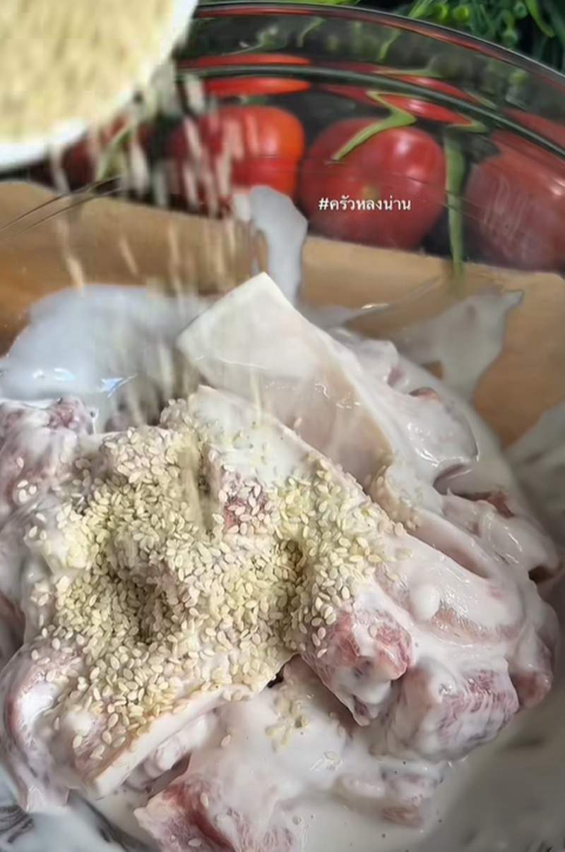 หมูสามชั้นทอด