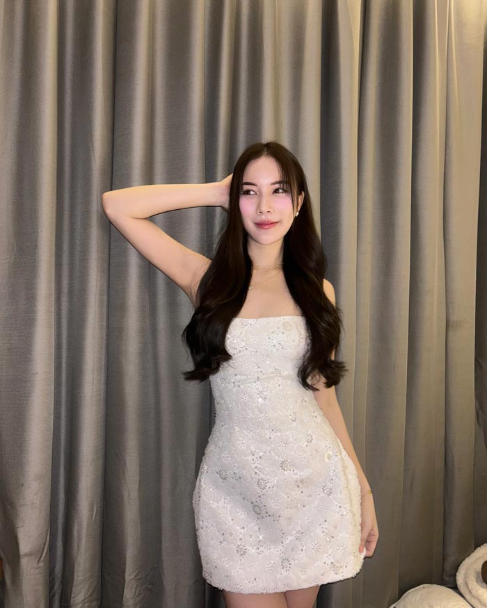 มุก วรนิษฐ์