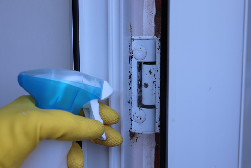 บานพับหน้าต่าง