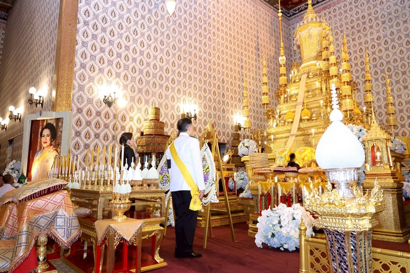 พระบรมวงศานุวงศ์ ทรงบำเพ็ญพระราชกุศลสวดพระอภิธรรมพระบรมศพ