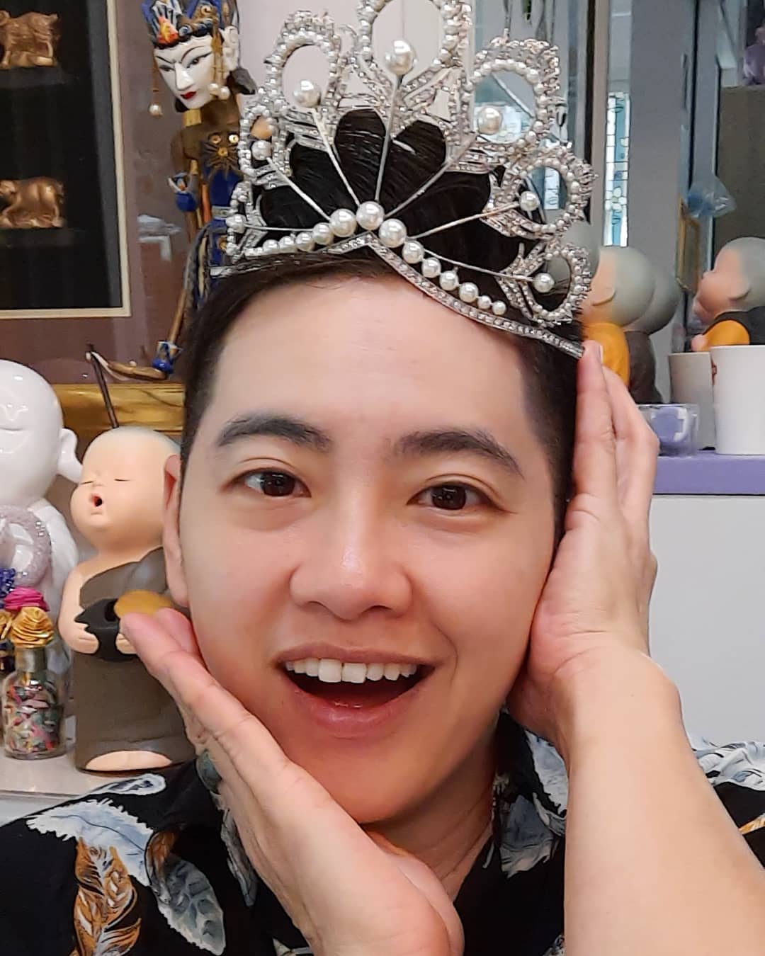 แว่น สิริรัตน์