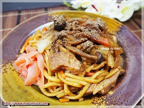 ยากิโซบะหมู