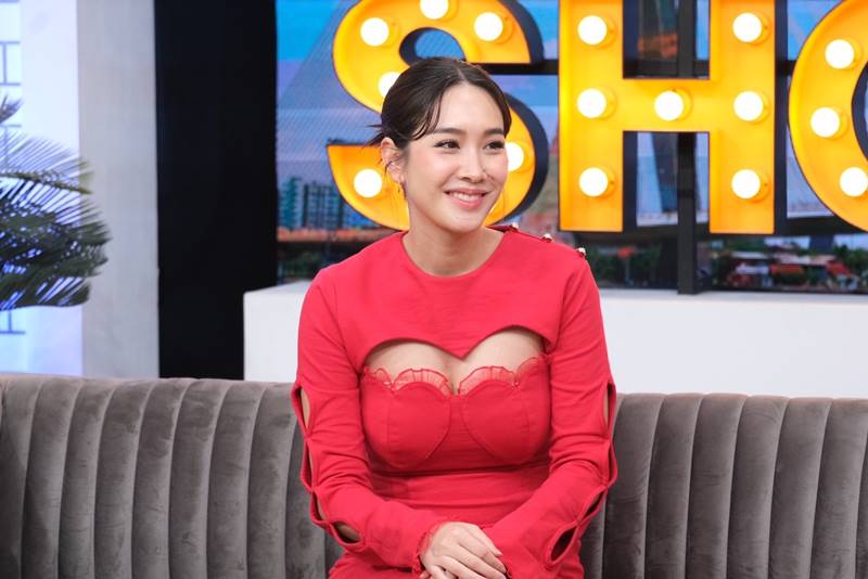 มิน พีชญา