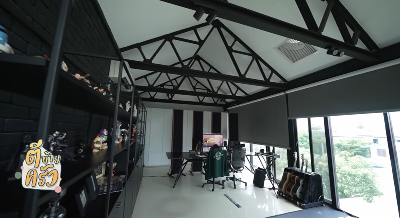 บ้าน ว่าน ธนกฤต ห้องทำงาน