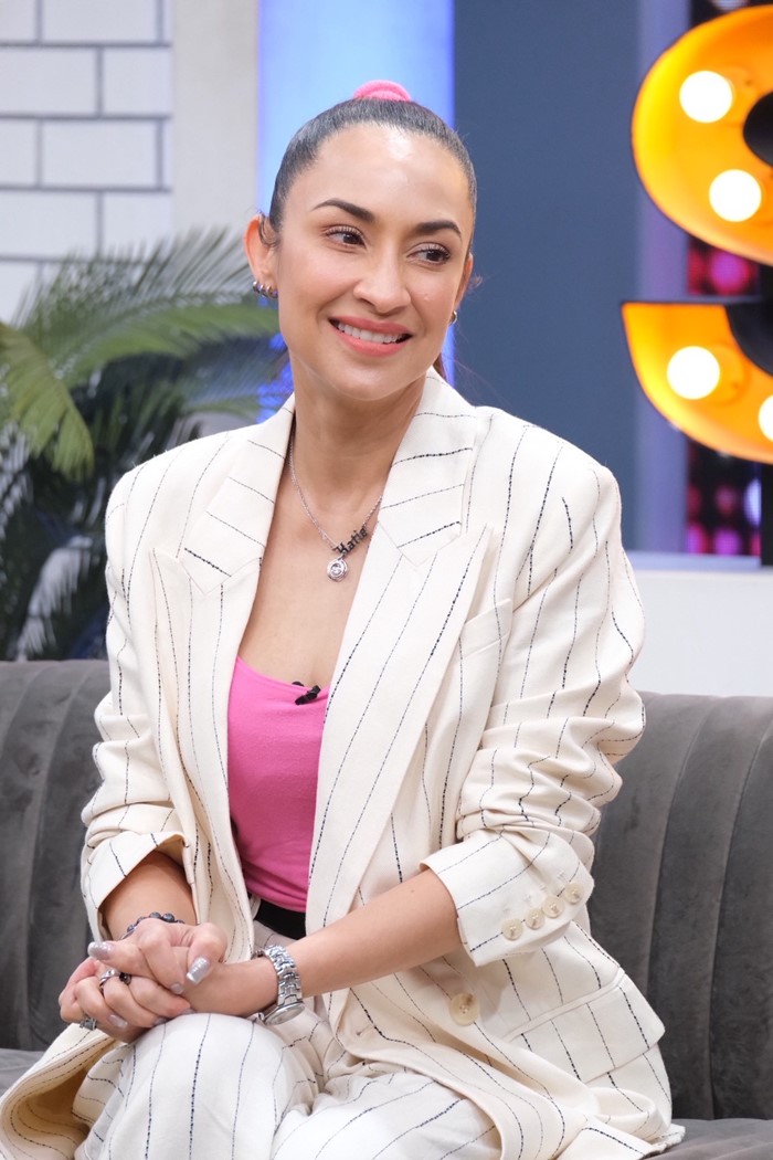  แคทรียา อิงลิช เปิดใจเหตุ ถูกแฟนฝรั่งเทกลางทาง งานหมั้นต้องล่ม 